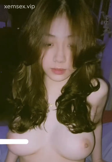 Cô nàng tinh nghịch và màn trừng phạt ngọt ngào