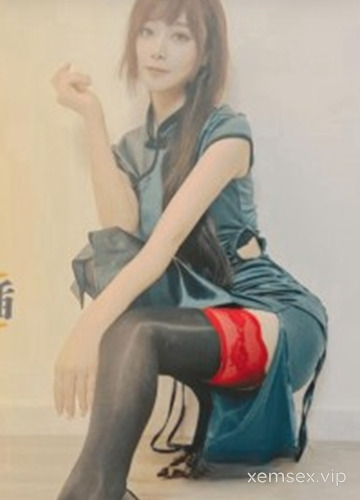 XKTY-012 Nữ MC truyền hình nổi tiếng dấn thân vào ngành phim người lớn